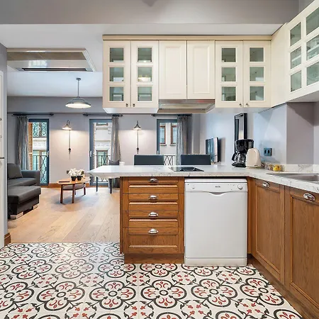 Urban Quarters - Asmali Mescit Апарт-отель